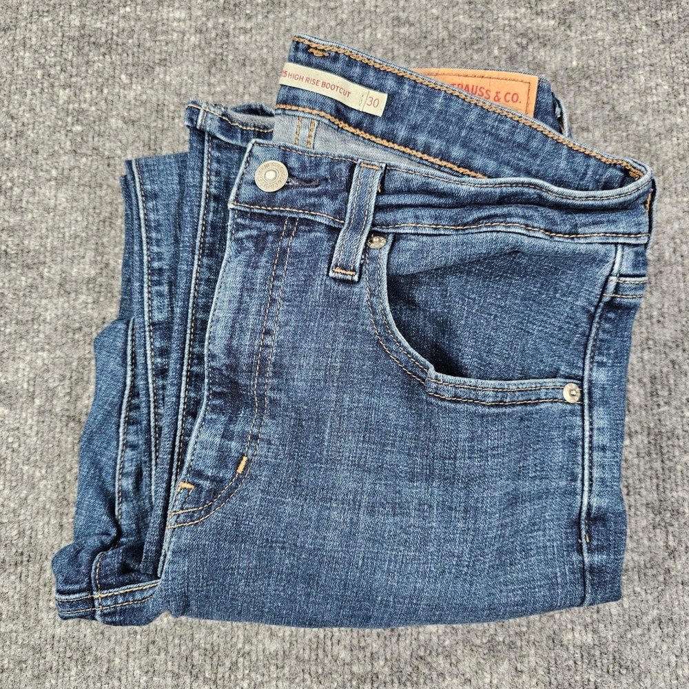 Levi's 725 High Rise Bootcut Jeans Women 30x32 Medium Wash Distressed Blue Denim